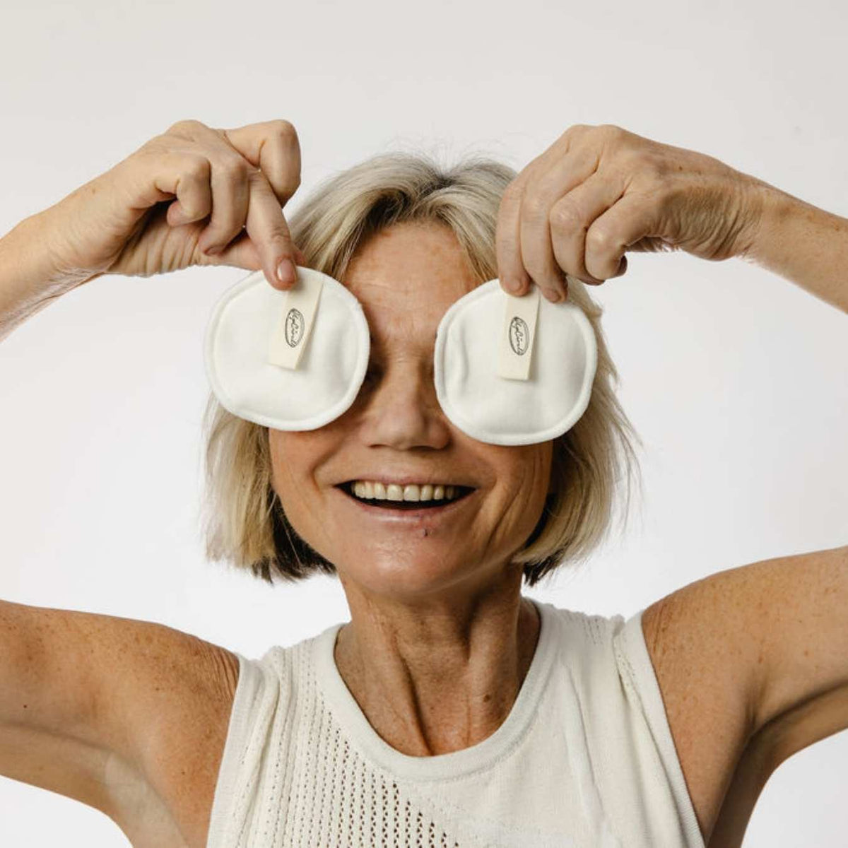 Bamboo + Cotton Makeup Pads — image 4