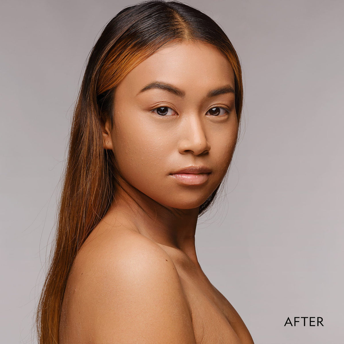Super Serum Silk Matte Powder Peptide Foundation - Image 58 by YENSA | Makeup