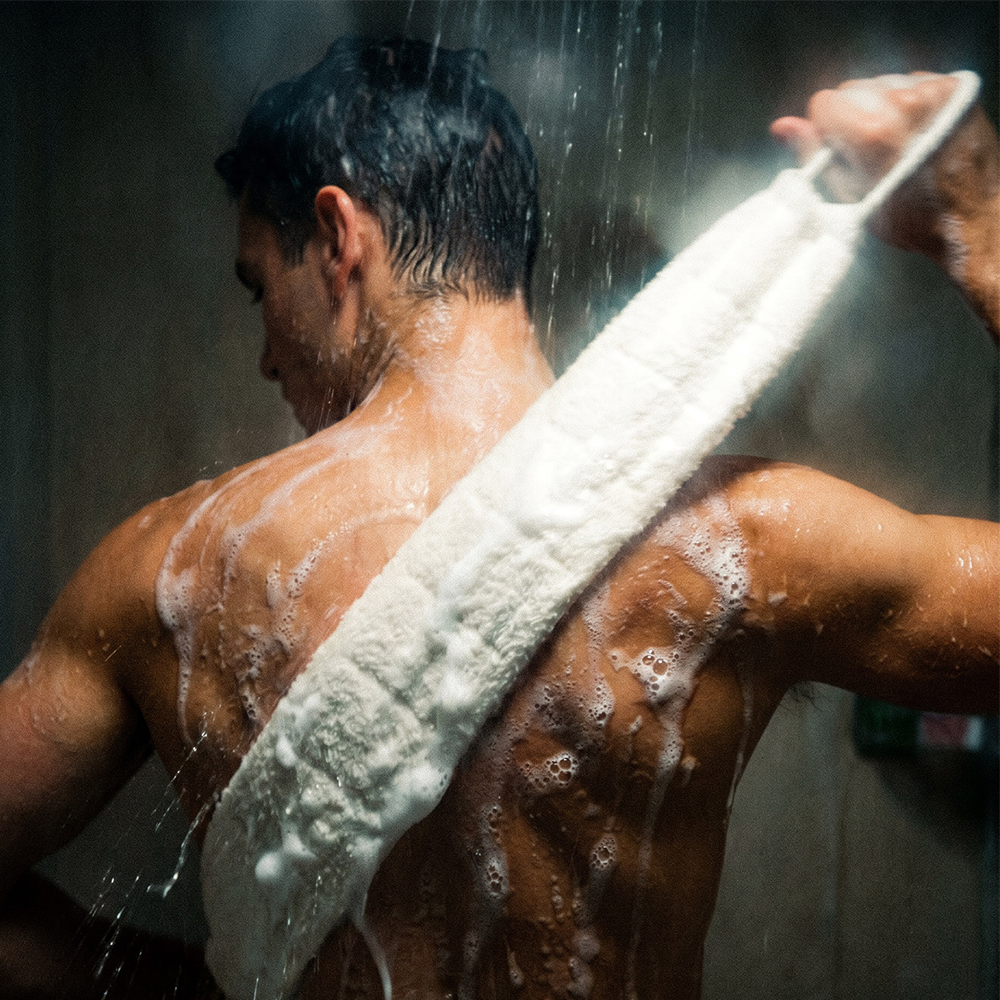 Men's Supreme Body Wash Infused Back Scrubber by Spongellé — image 3 of 5