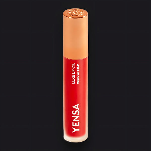 Luxe Lip Nourishing Oil with Hyaluronic + Vitamin E by YENSA