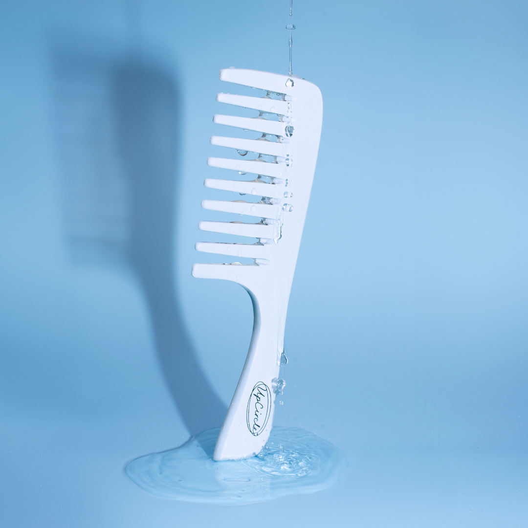 Bamboo Wide Tooth Comb — image 7