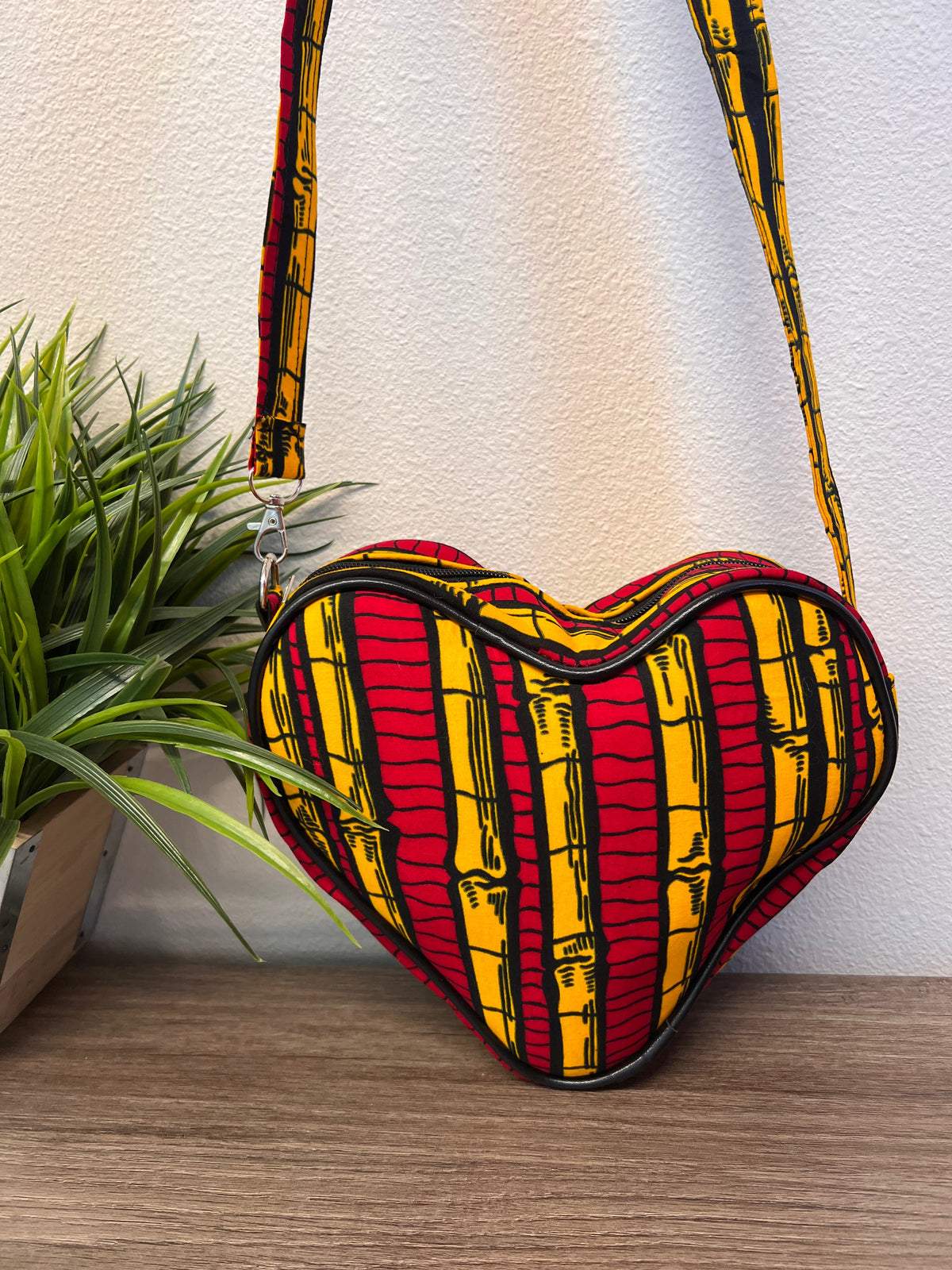 Diva Kente Heart Shaped Crossbody Bag — image 2