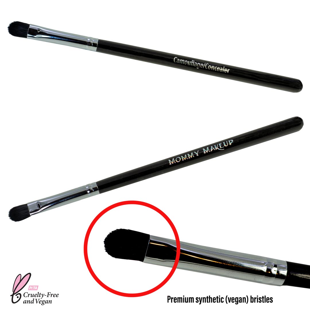 Camouflage / Concealer Brush by Mommy Makeup — image 1 of 2