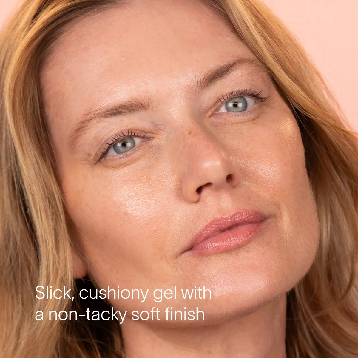 Light Therapy Boosting Wand Activating Serum — image 5
