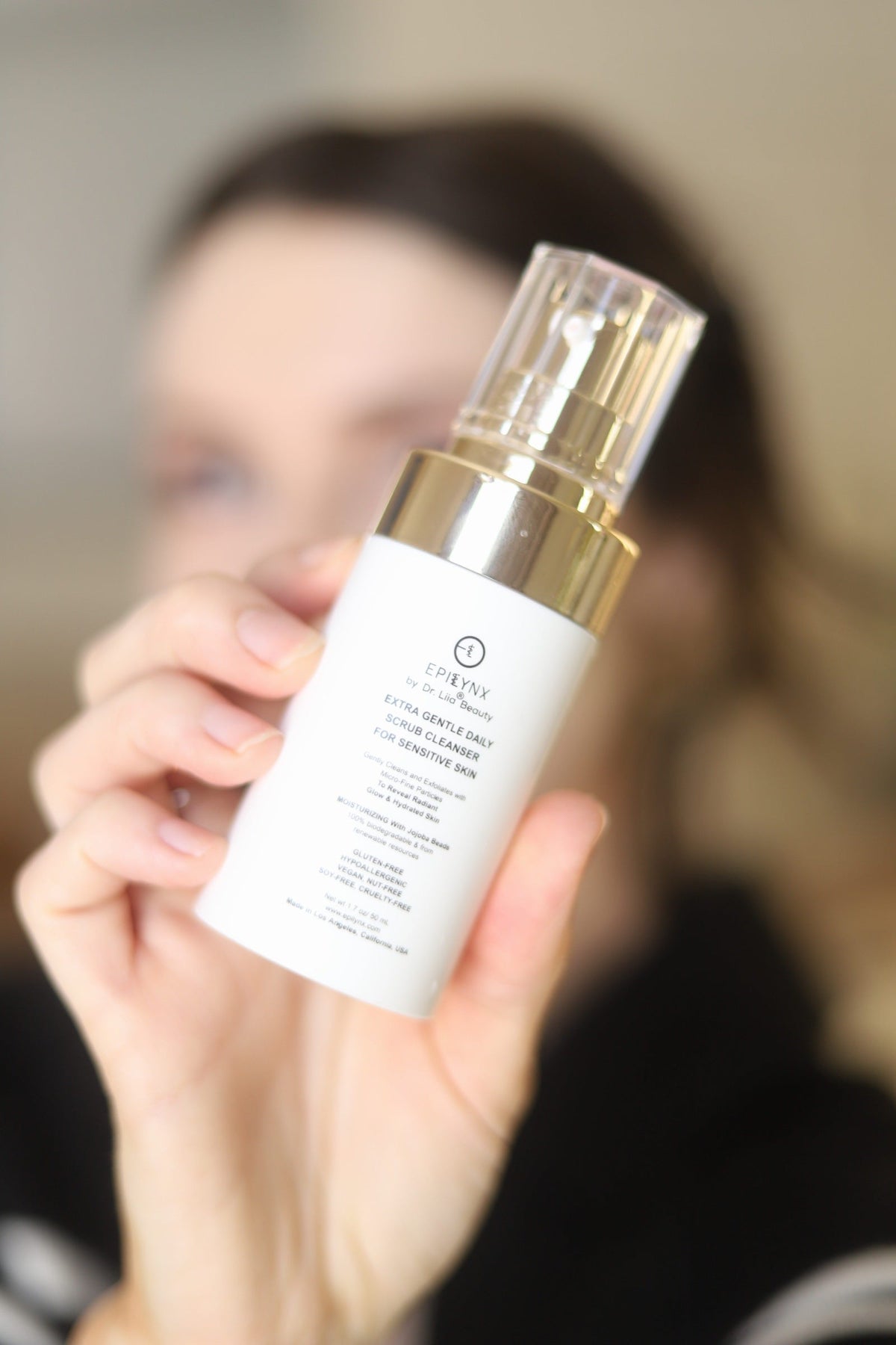 Gentle Exfoliating Face Scrub — image 3