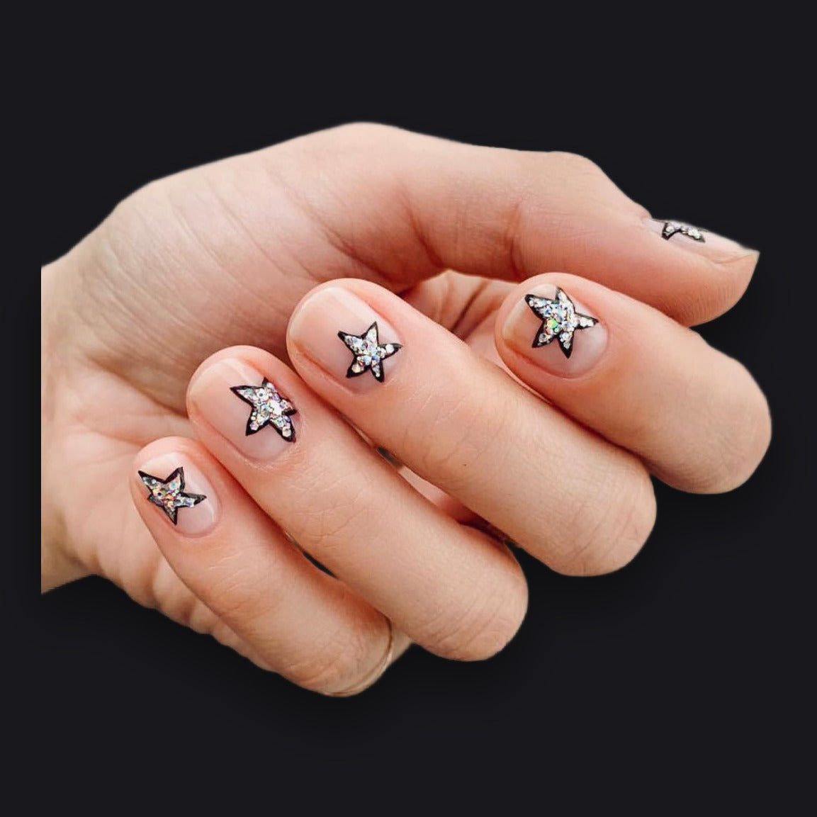 33 Carats - 7 FREE + VEGAN NAIL POLISH - Image 5 by laurenbbeauty | Nails