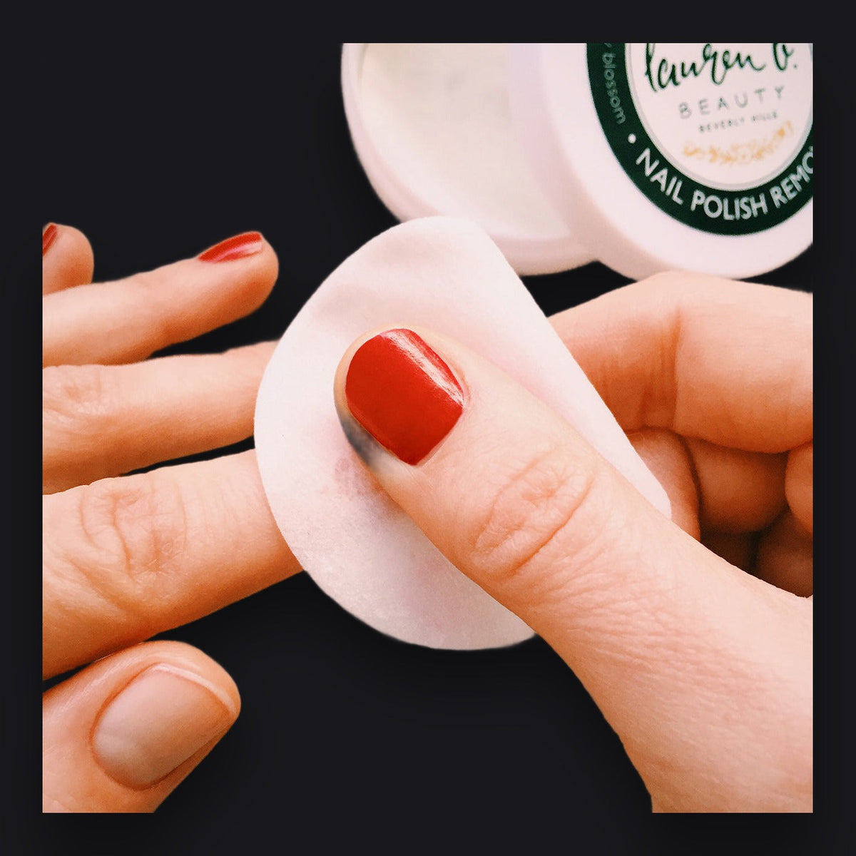 Nail Polish Remover Pads packaging